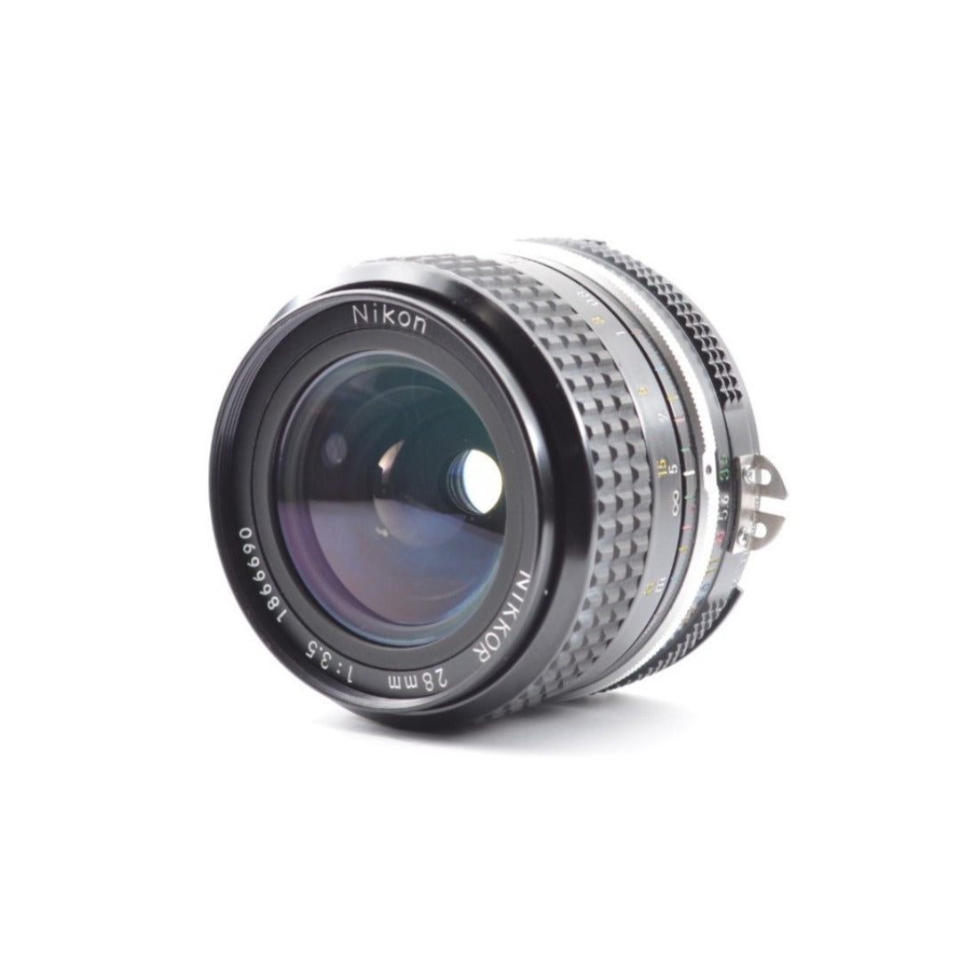 Nikon Nikkor 28mm f/3.5 Ai - Filem.sg