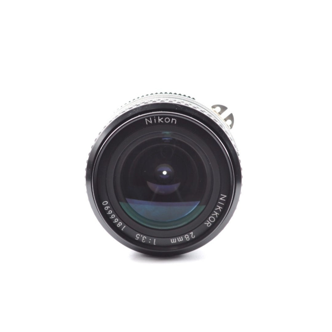 Nikon Nikkor 28mm f/3.5 Ai - Filem.sg