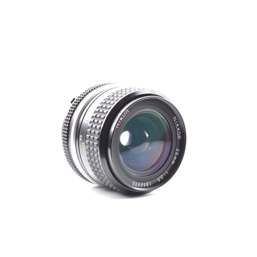 Nikon Nikkor 28mm f/3.5 Ai - Filem.sg