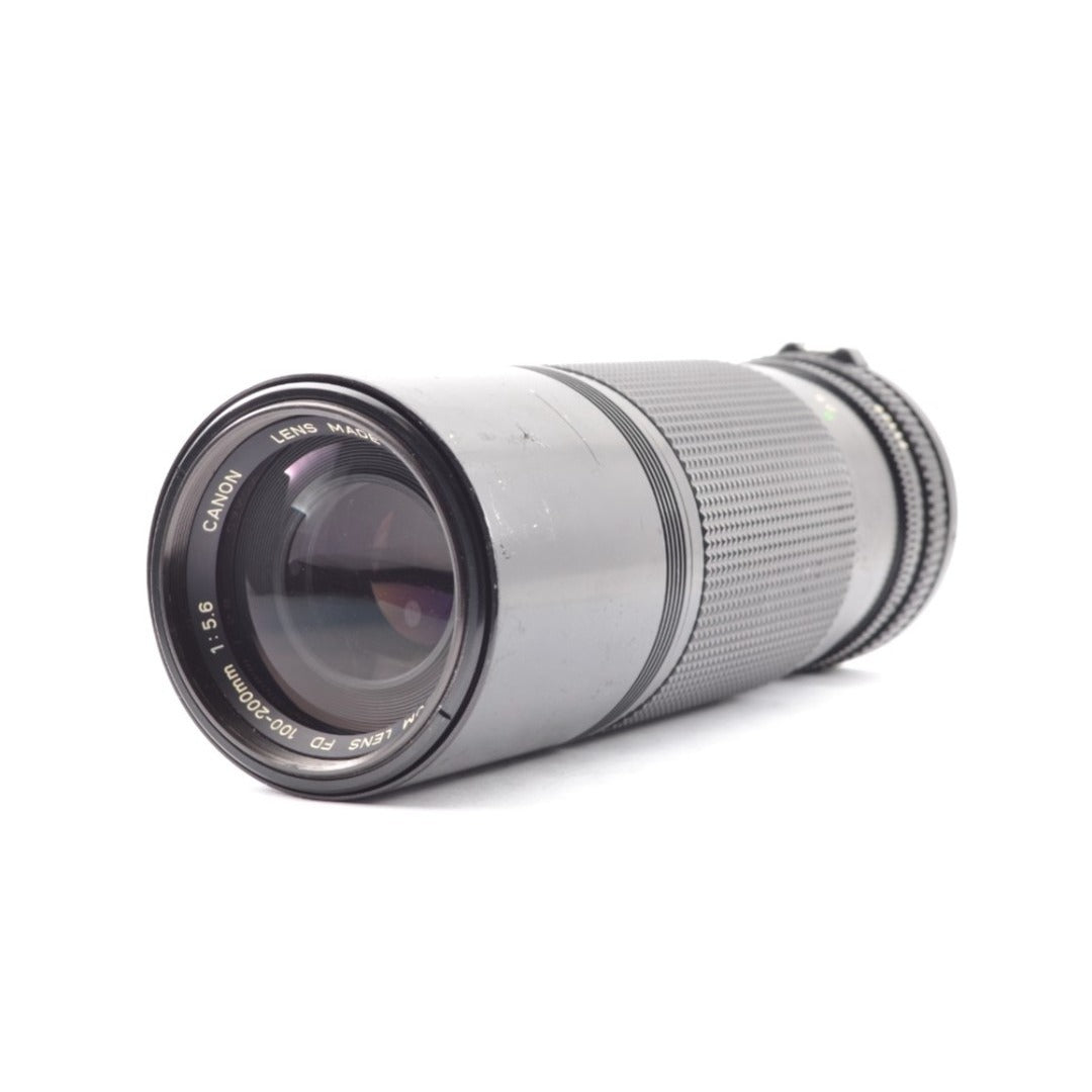 Canon New FD 100-200mm f/5.6 - Filem.sg