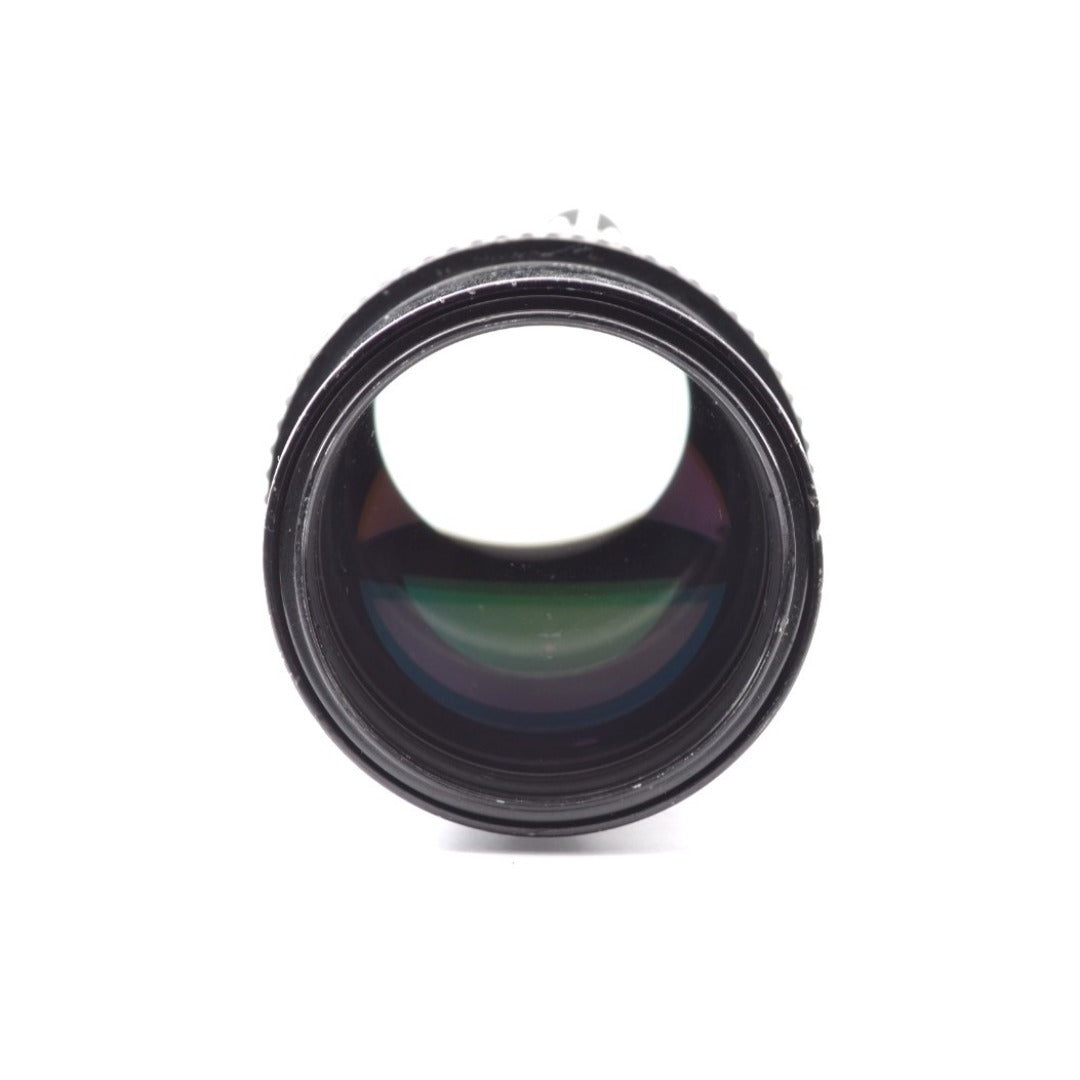 Nikon Nikkor 200mm f/4 Ai - Filem.sg