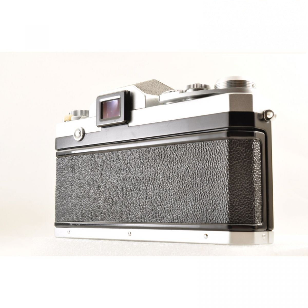 Nikon F Eye-Level (Silver) - Filem.sg
