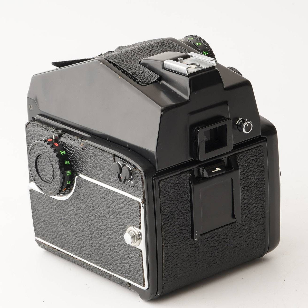Mamiya M645 1000S with PD prism finder - Filem.sg