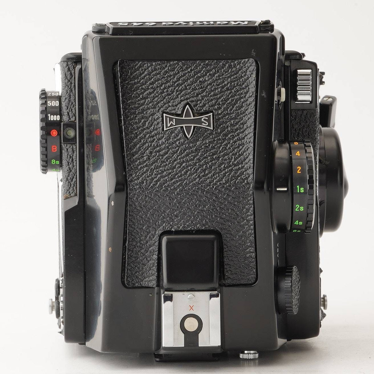 Mamiya M645 1000S with PD prism finder - Filem.sg