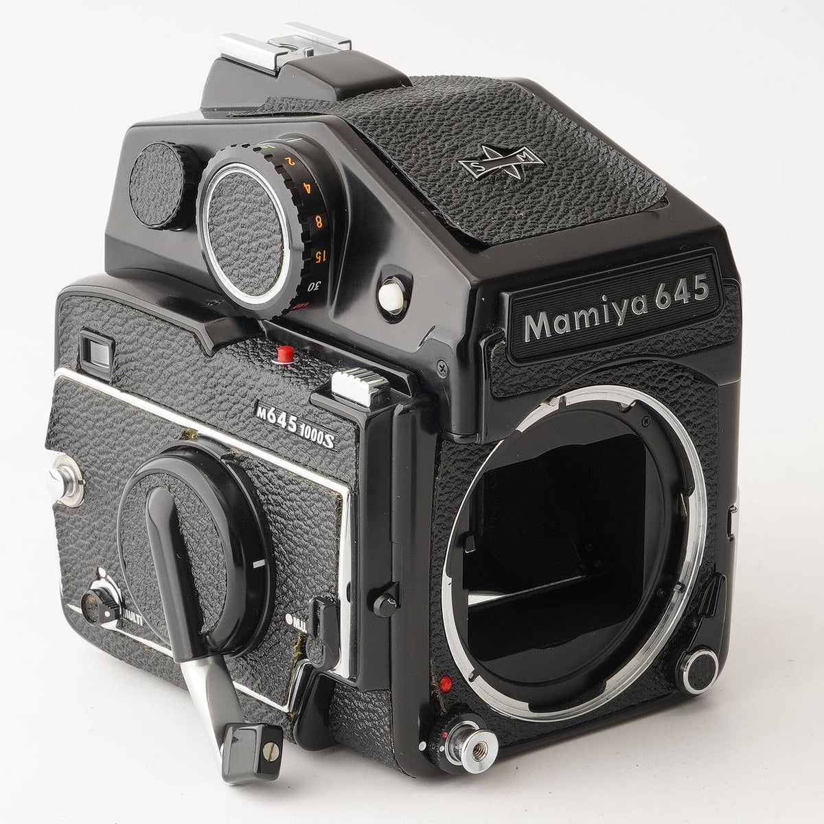 Mamiya M645 1000S with PD prism finder - Filem.sg
