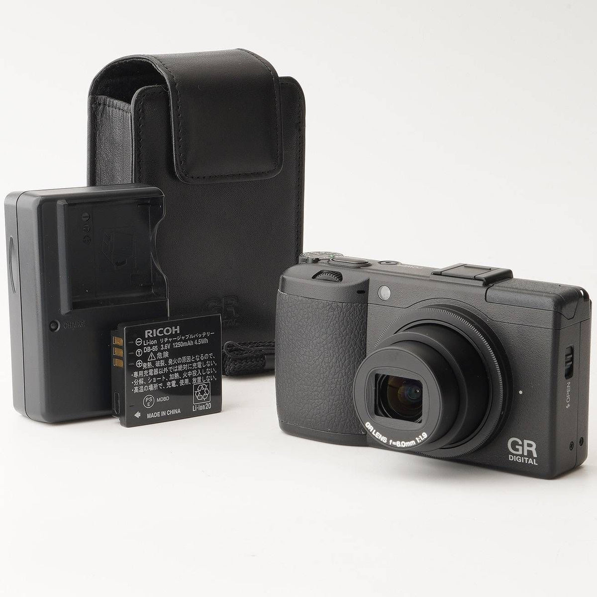 Ricoh GR Digital III - Filem.sg