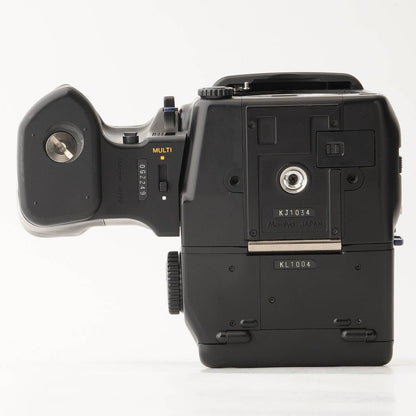 Mamiya 645 Pro TL with Mamiya-Sekor C 80mm f/2.8 - Filem.sg