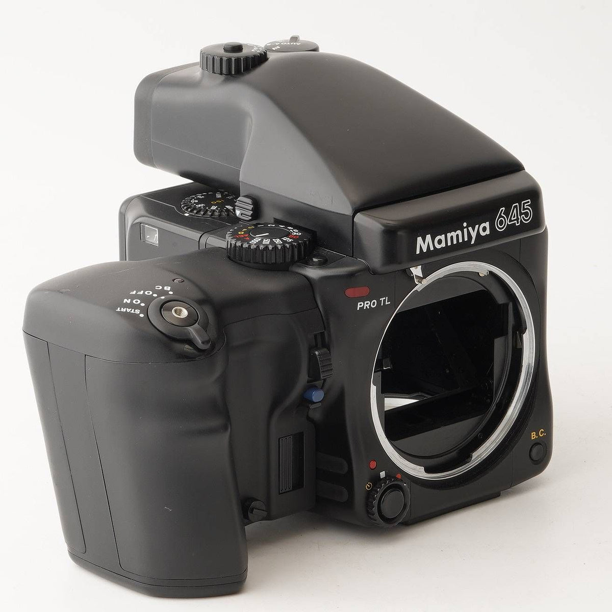 Mamiya 645 Pro TL with Mamiya-Sekor C 80mm f/2.8 - Filem.sg