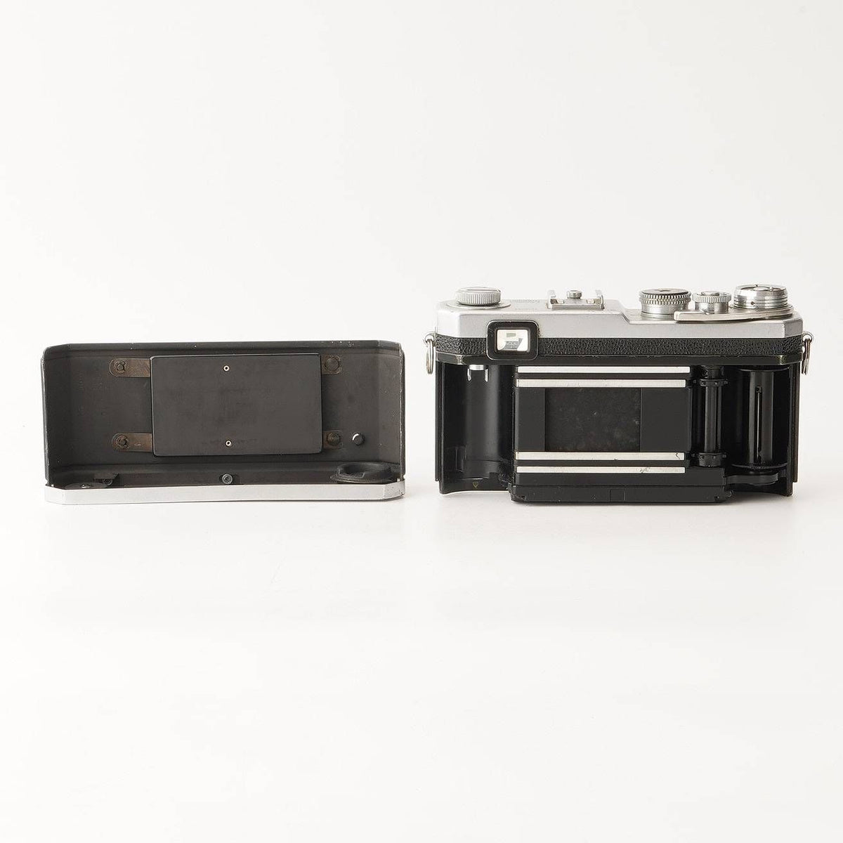 Nikon S4 with Nikkor-H 5cm 50mm f/2 - Filem.sg