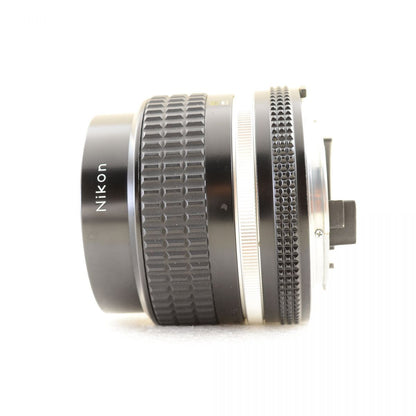 Nikon Ai-S Nikkor 24mm f/2 - Filem.sg