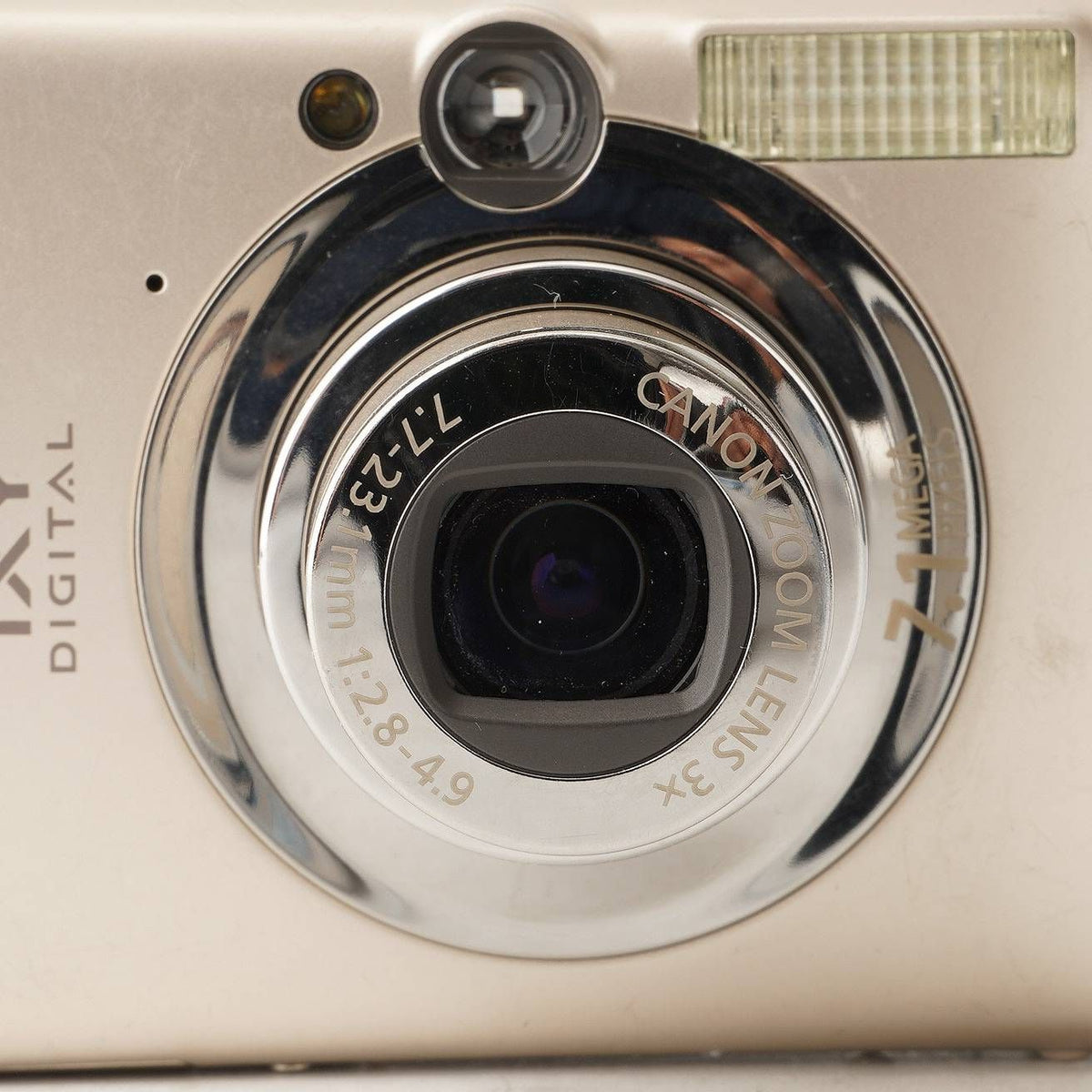 Canon IXY Digital 700 - Filem.sg
