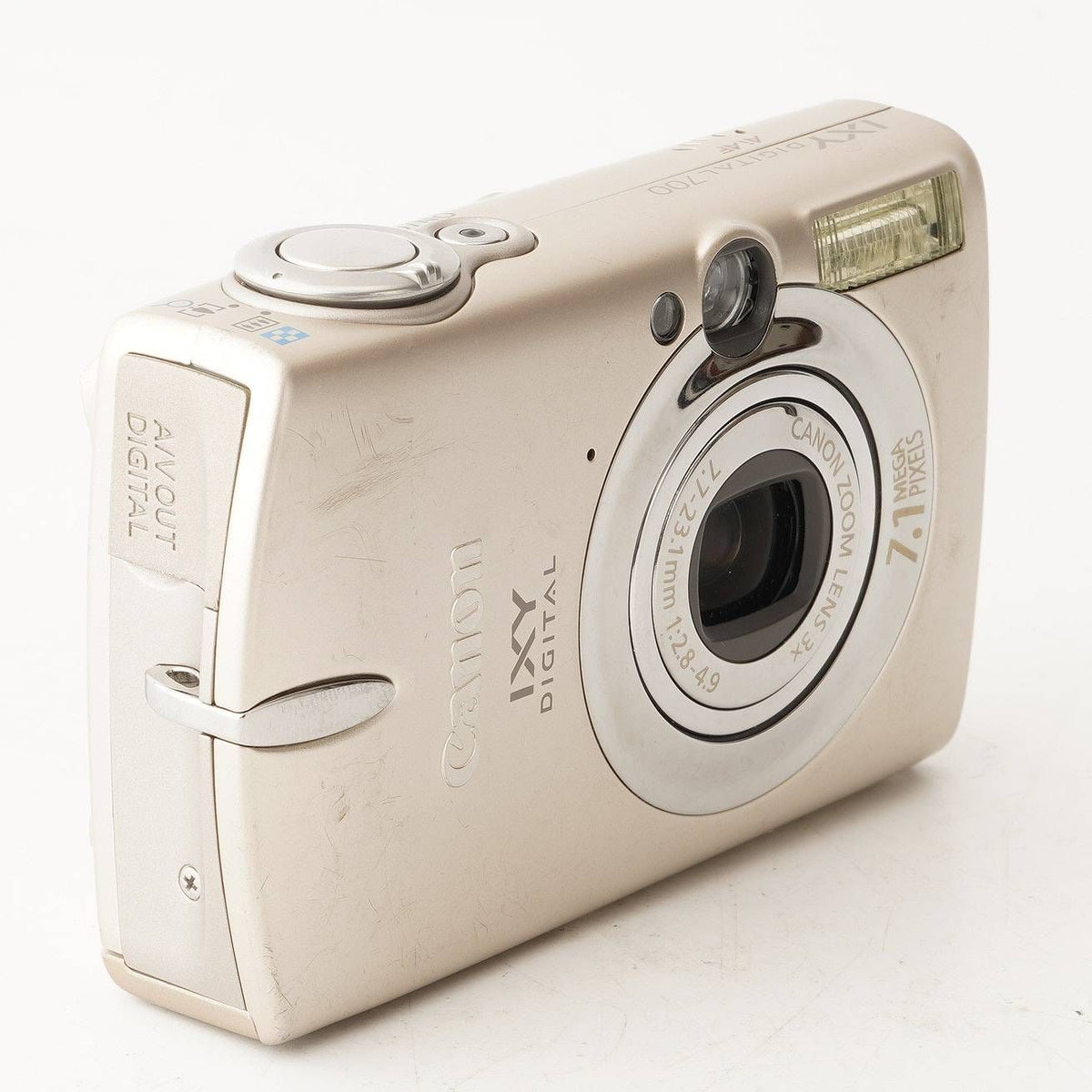 Canon IXY Digital 700 - Filem.sg