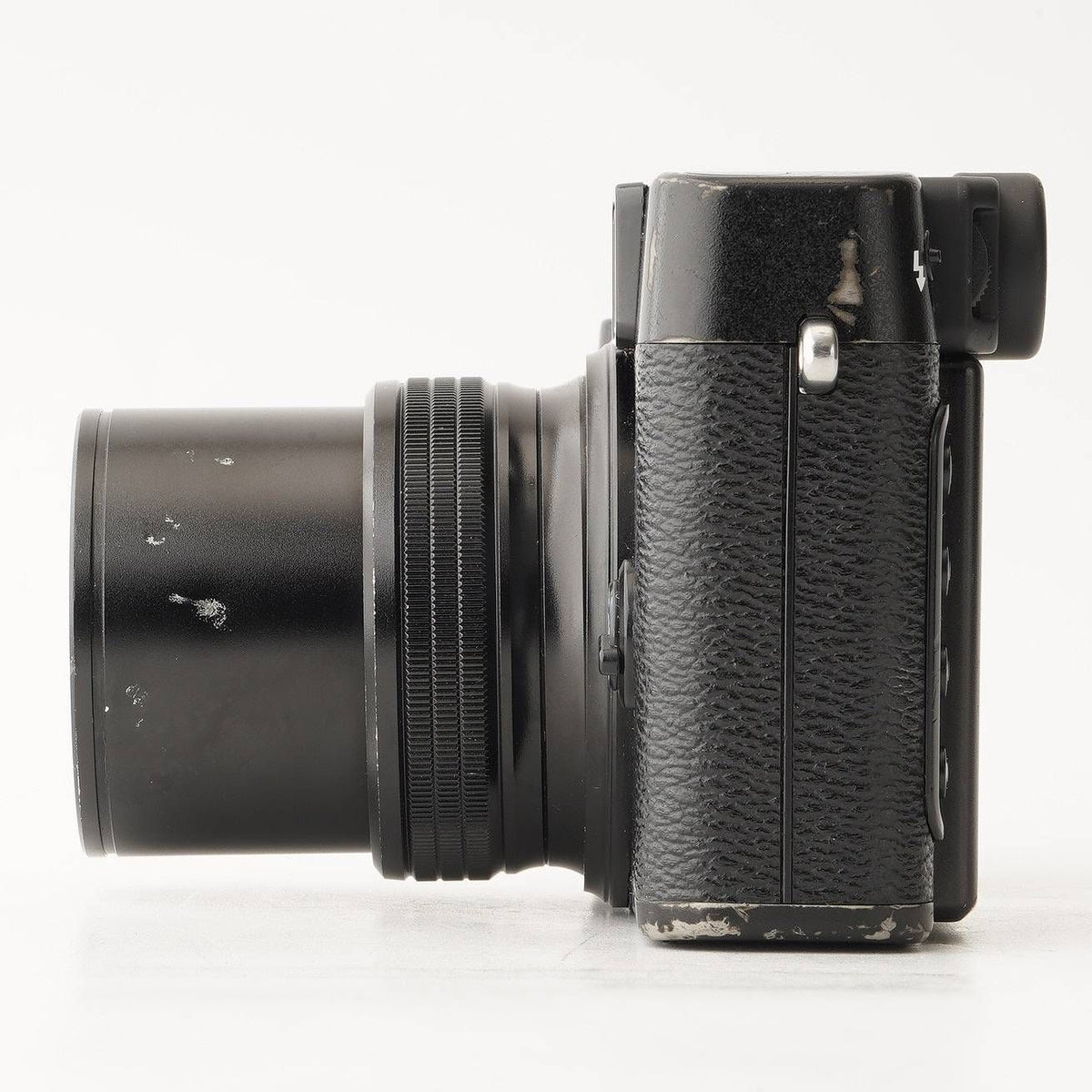 Fujifilm X10 - Filem.sg