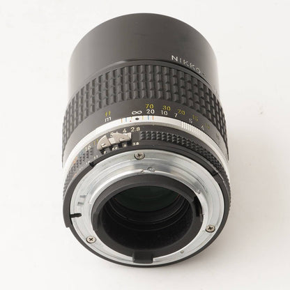 Nikon Ai-S Nikkor 135mm f/2.8 - Filem.sg