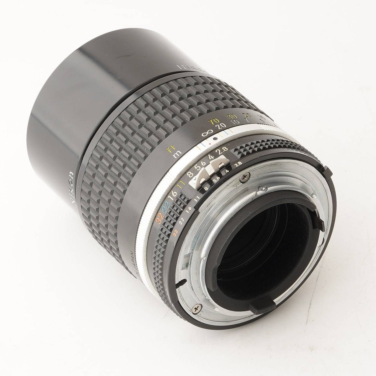 Nikon Ai-S Nikkor 135mm f/2.8 - Filem.sg