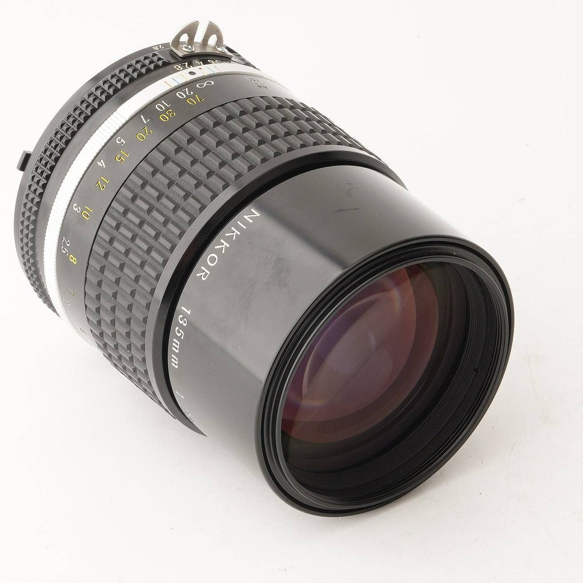Nikon Ai-S Nikkor 135mm f/2.8 - Filem.sg