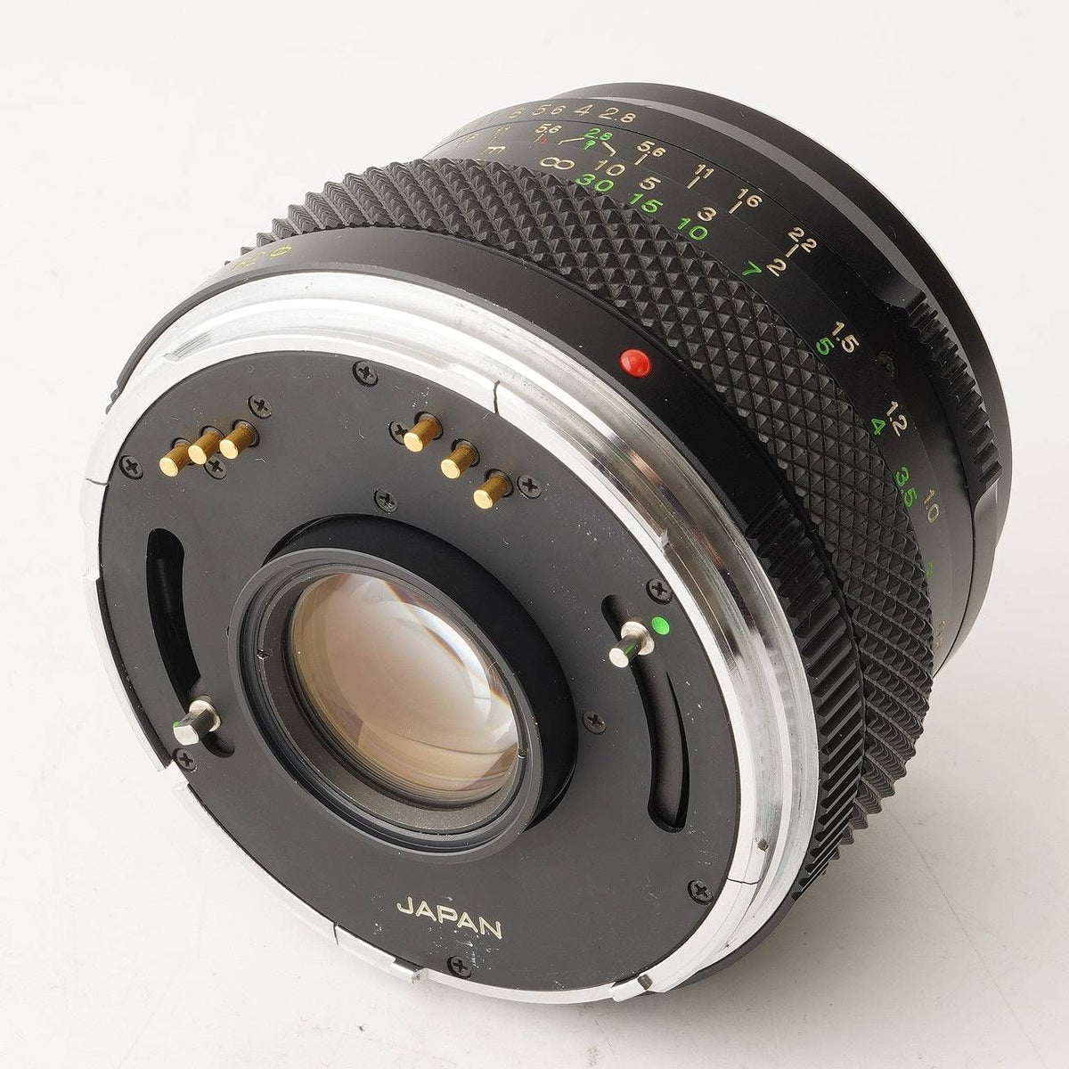 Bronica ETR Si with Zenzanon MC 50mm f/2.8 - Filem.sg