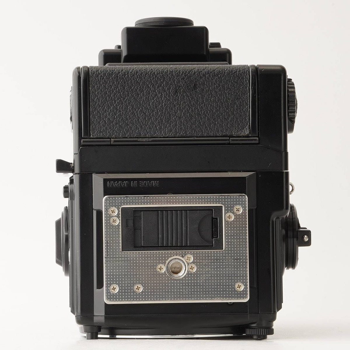 Bronica ETR Si with Zenzanon MC 50mm f/2.8 - Filem.sg