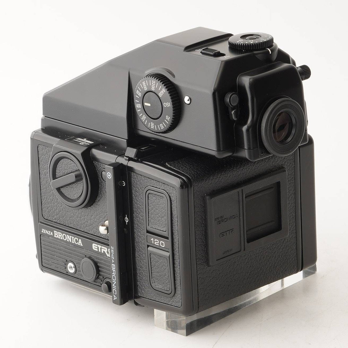 Bronica ETR Si with Zenzanon MC 50mm f/2.8 - Filem.sg