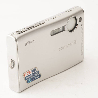 Nikon Coolpix S8 (Silver) - Filem.sg