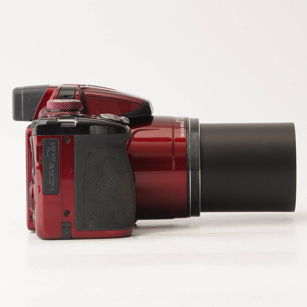 Nikon Coolpix P520 (Red) - Filem.sg