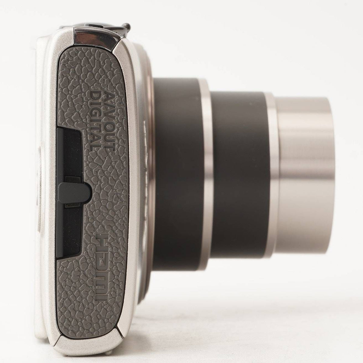 Canon IXY 650 (Silver) - Filem.sg