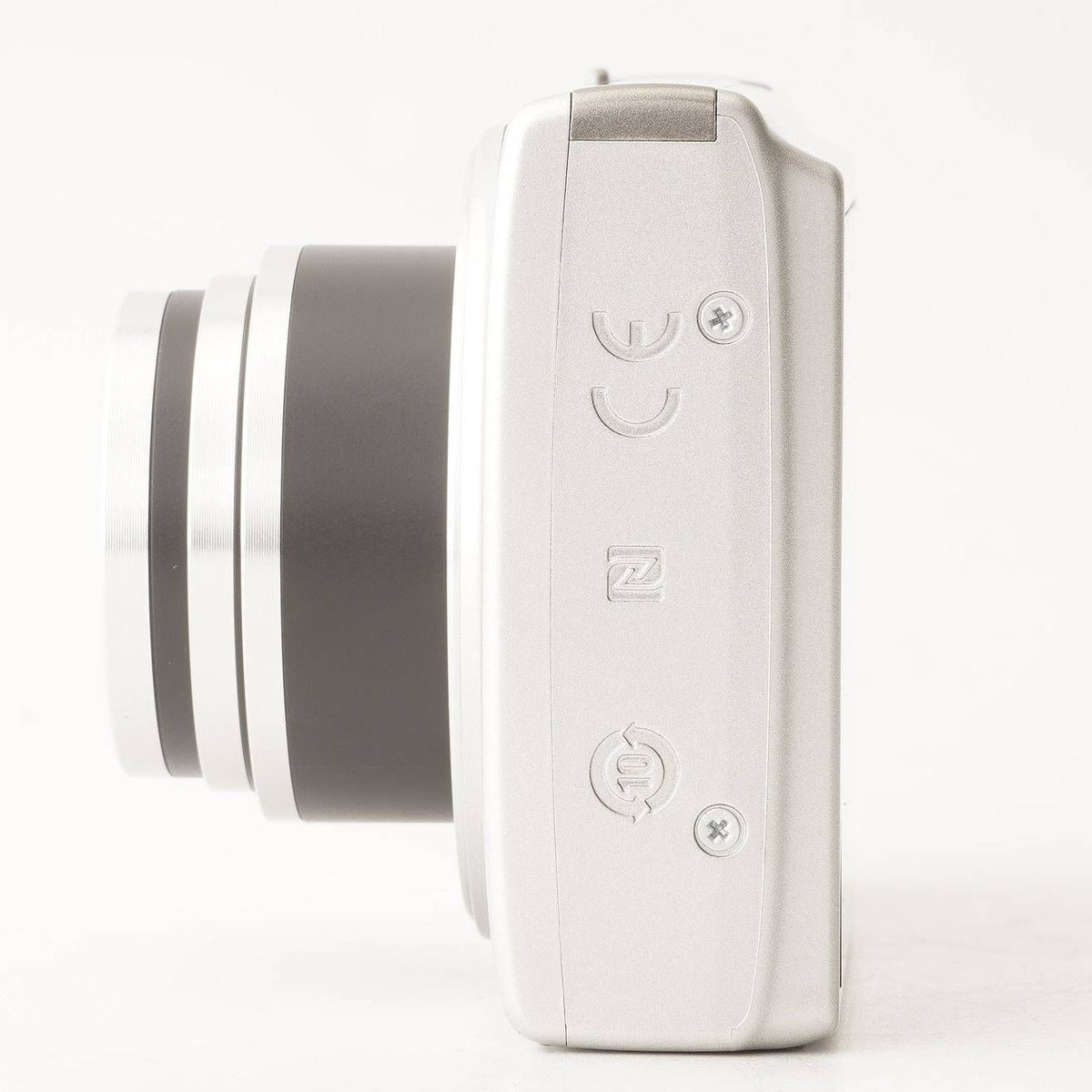 Canon IXY 210 (Silver) - Filem.sg