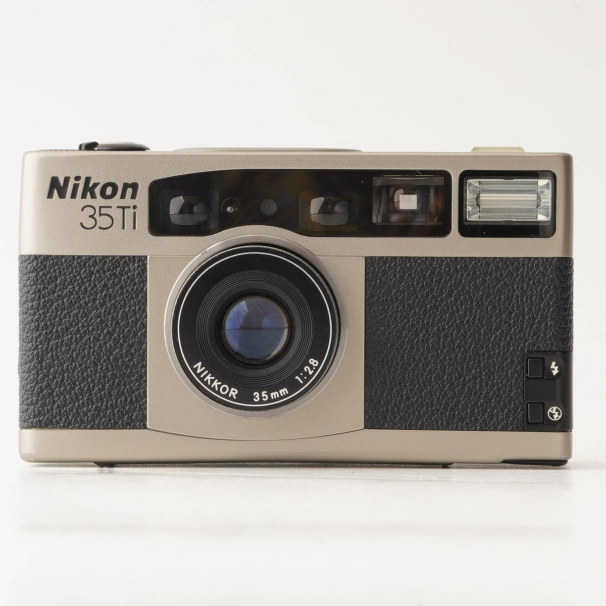 Nikon 35 Ti - Filem.sg