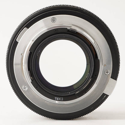 Olympus OM-System Zuiko Auto-Macro 90mm f/2 - Filem.sg