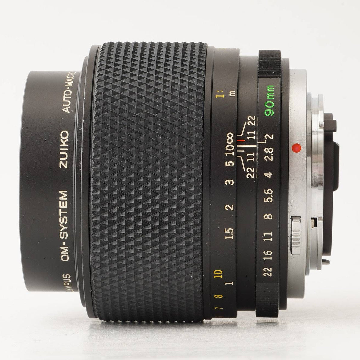 Olympus OM-System Zuiko Auto-Macro 90mm f/2 - Filem.sg