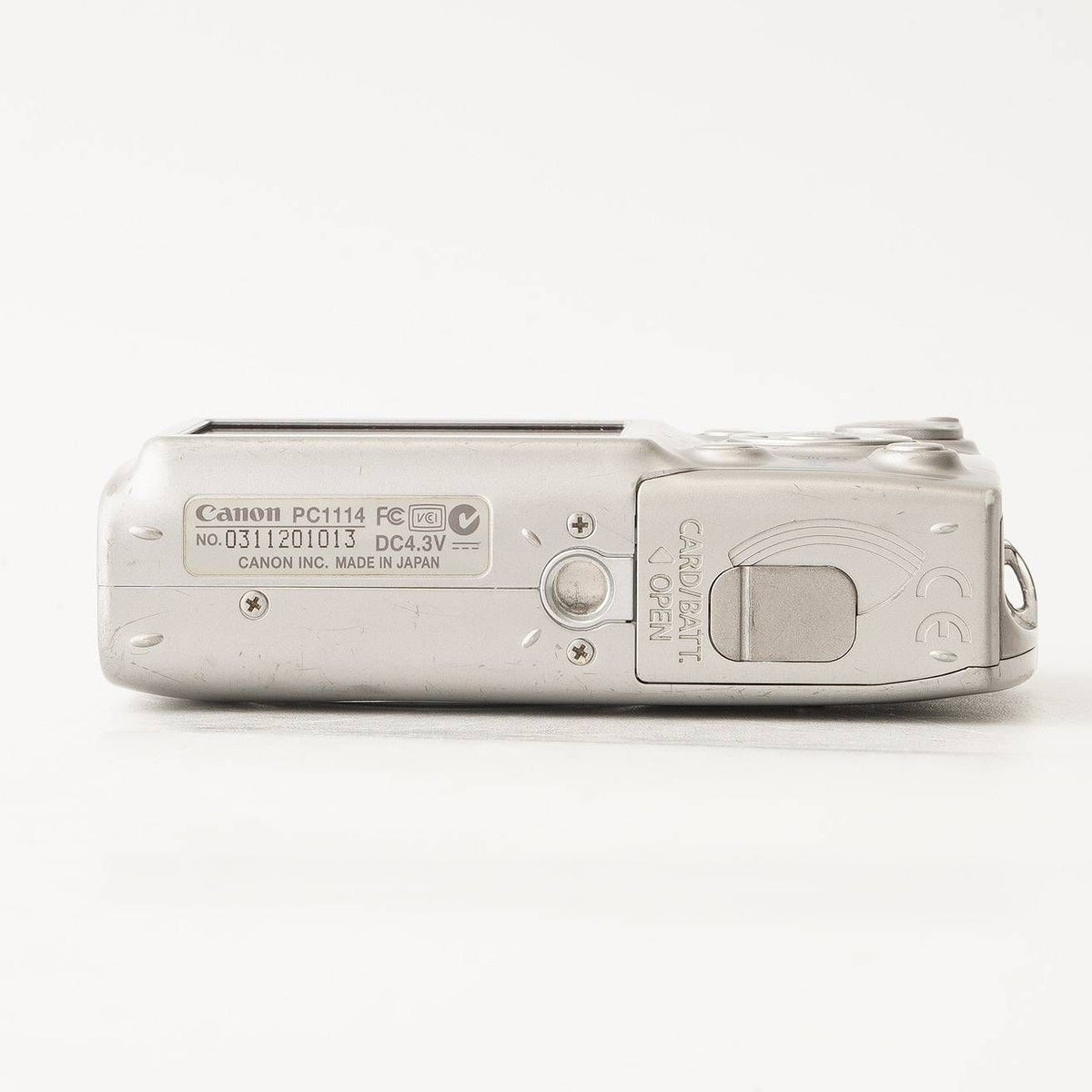 Canon IXY Digital 600 - Filem.sg