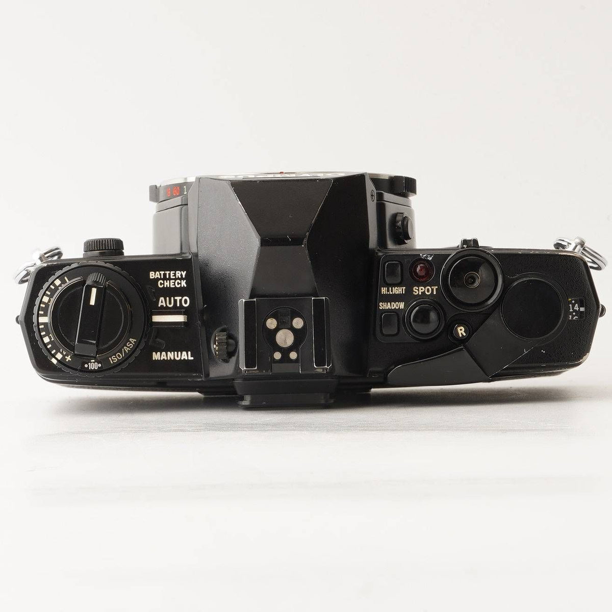 Olympus OM-4 Ti (Black) - Filem.sg
