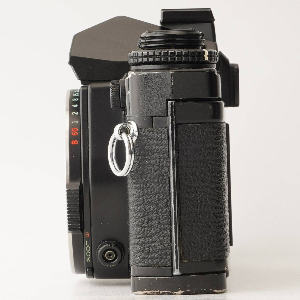 Olympus OM-4 Ti (Black) - Filem.sg