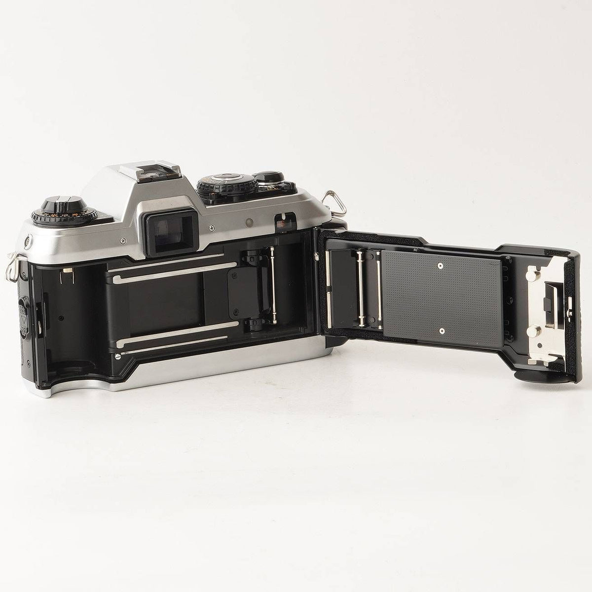 Konica FT-1 Motor with Hexanon AR 40mm f/1.8 - Filem.sg