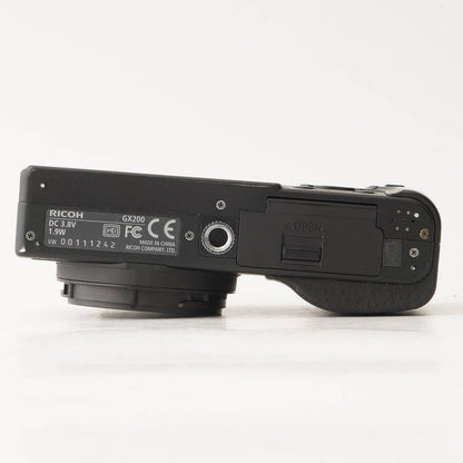 Ricoh GX200 (Black) - Filem.sg