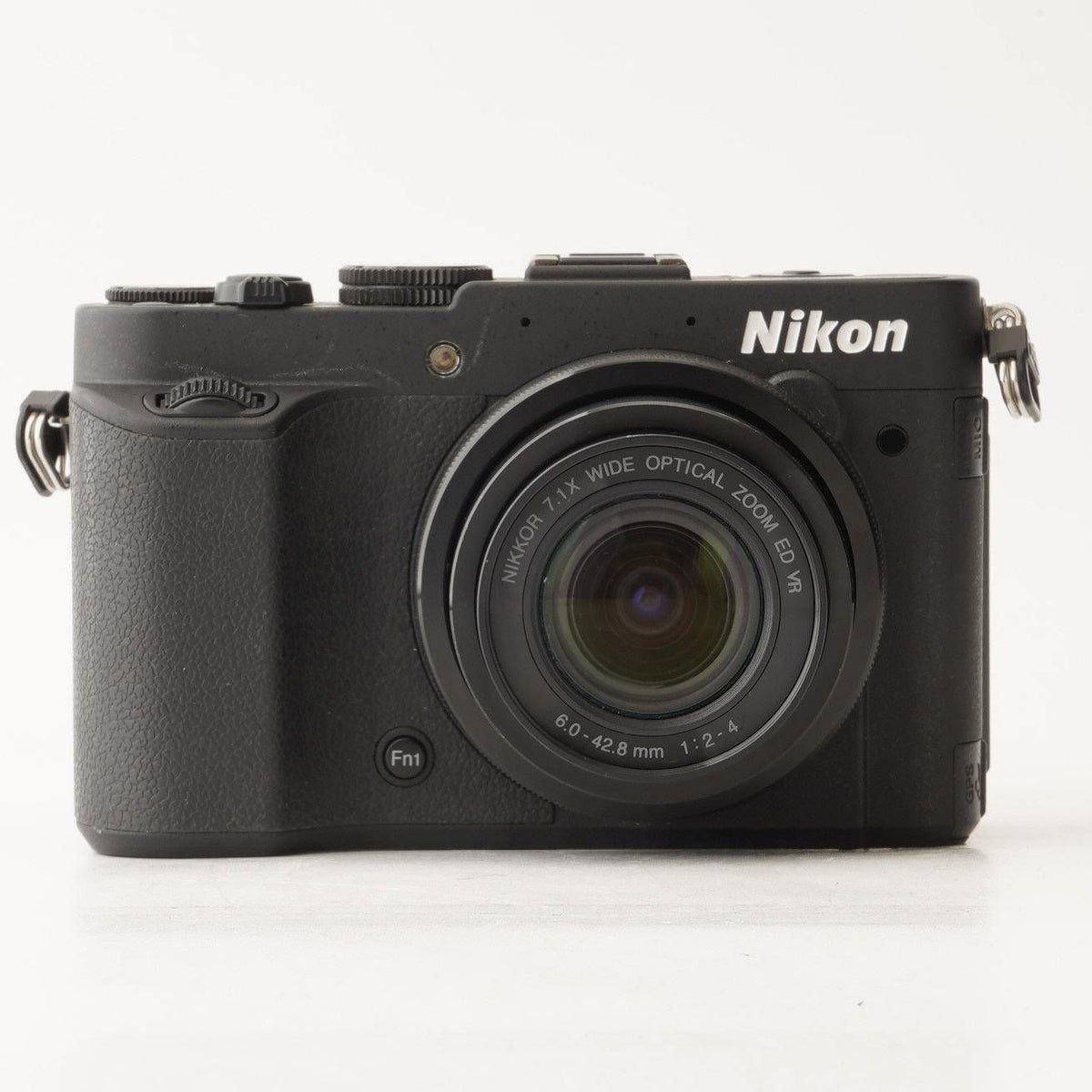 Nikon Coolpix P7700 (Black) - Filem.sg