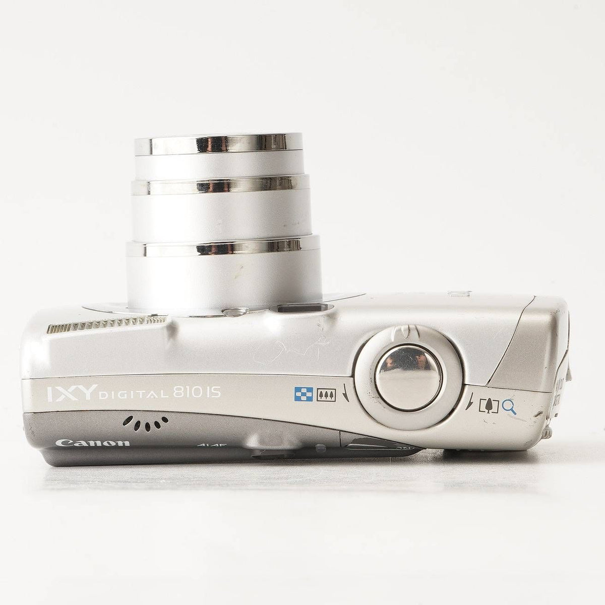 Canon IXY Digital 810 IS (Silver) - Filem.sg