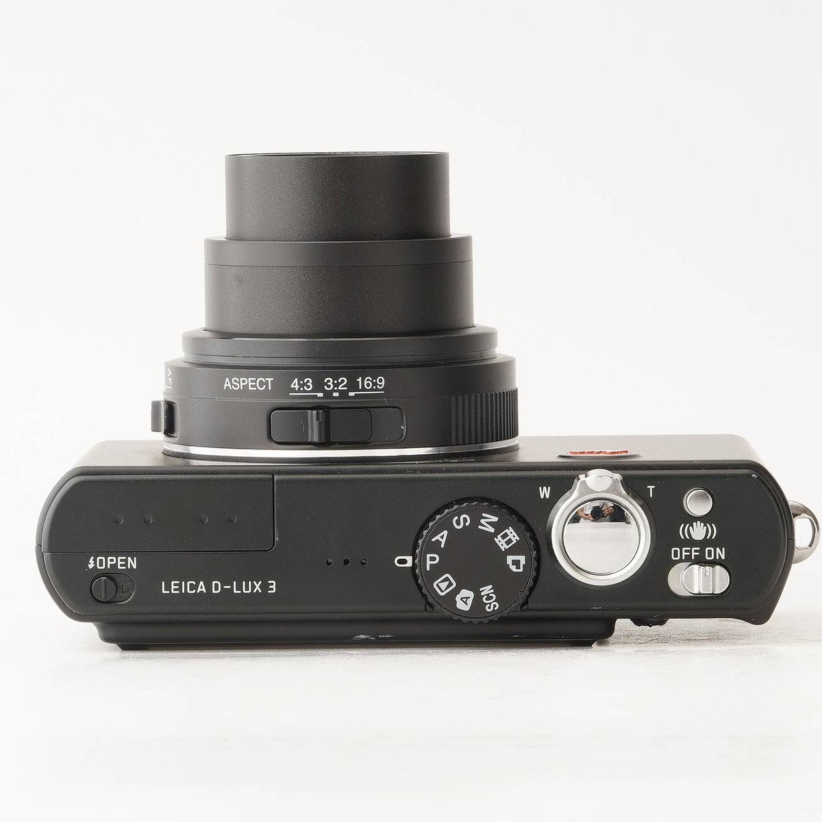 Leica D-LUX3 (Black) - Filem.sg