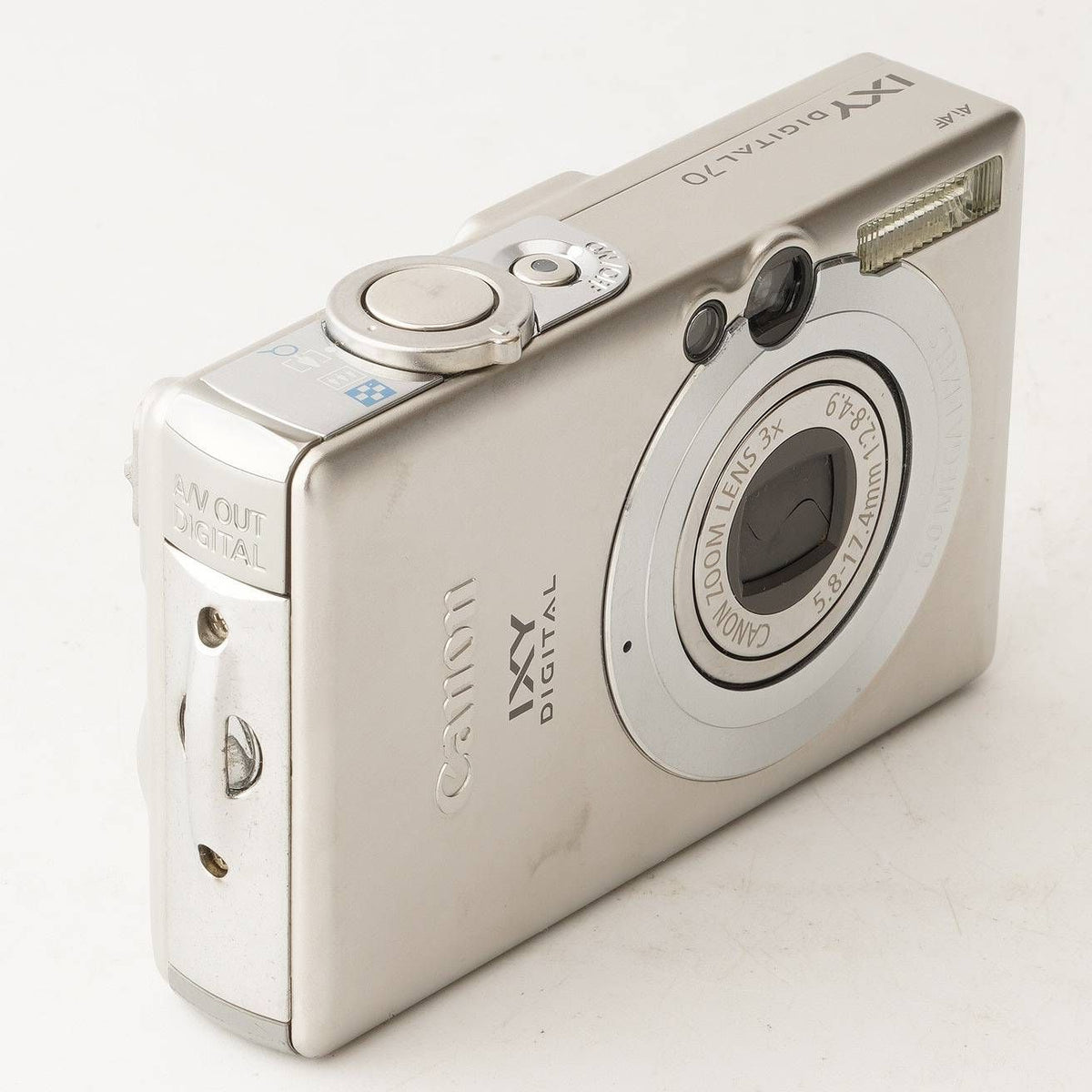 Canon IXY Digital 70 (Silver) - Filem.sg