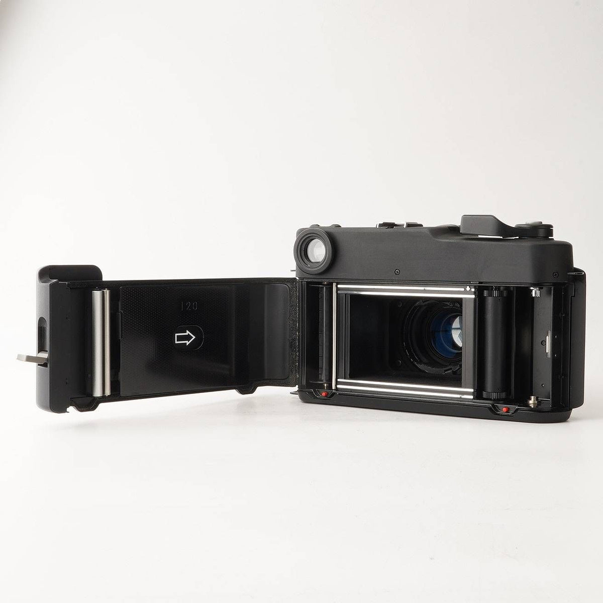 Fujifilm GW690 III Professional - Filem.sg
