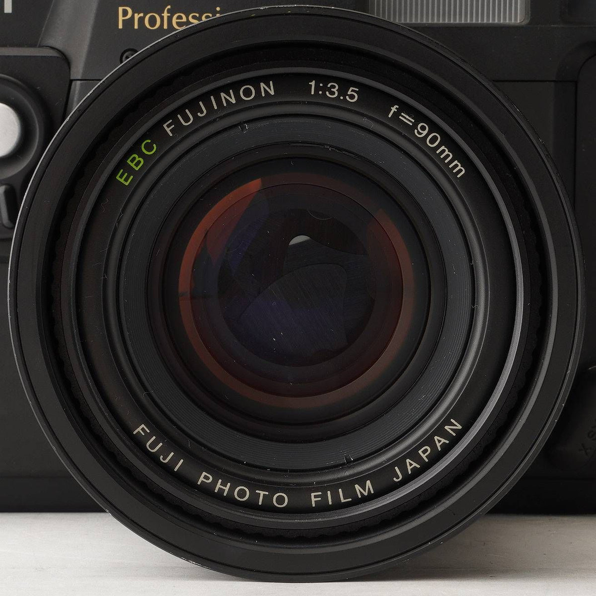 Fujifilm GW690 III Professional - Filem.sg
