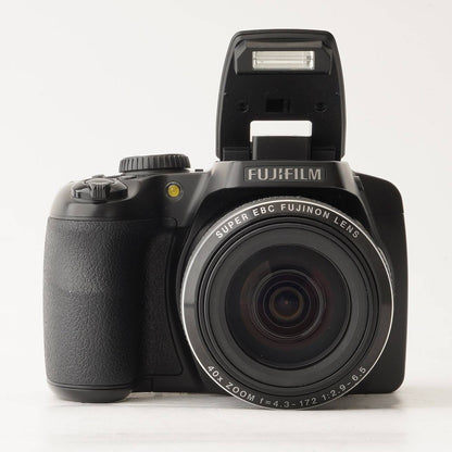 Fujifilm FinePix S8200 (Black) - Filem.sg