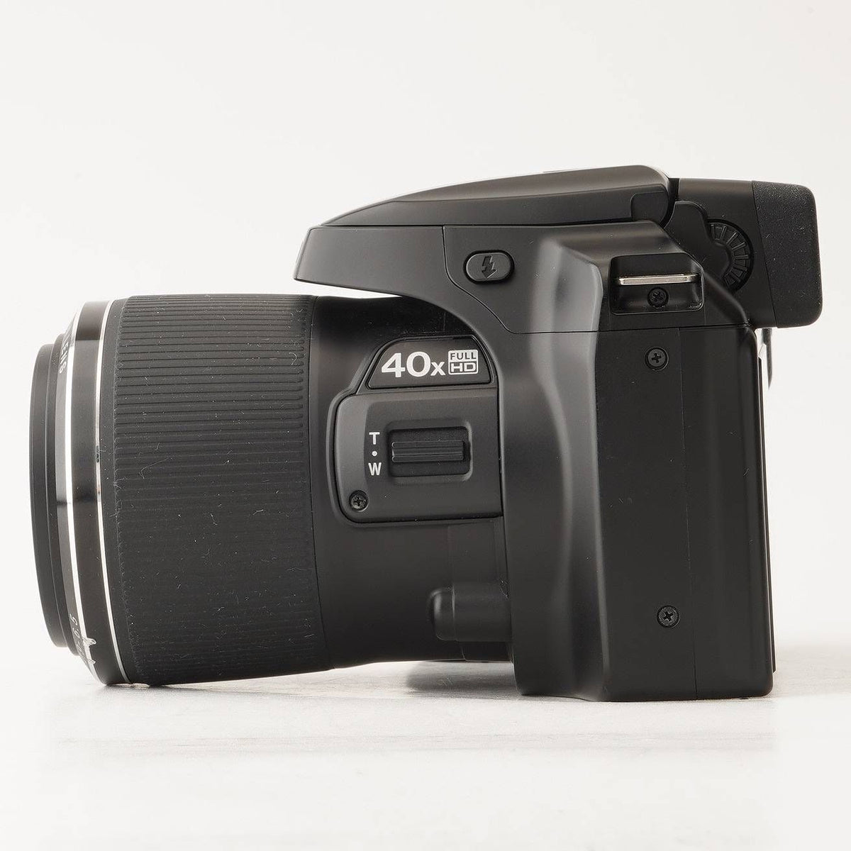 Fujifilm FinePix S8200 (Black) - Filem.sg