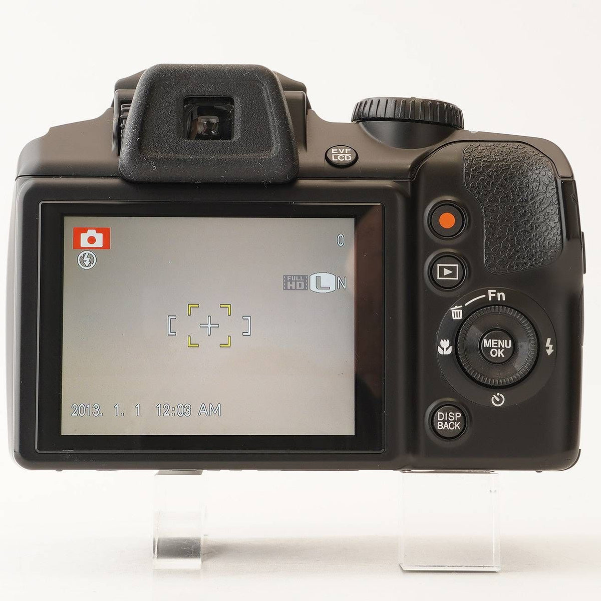 Fujifilm FinePix S8200 (Black) - Filem.sg