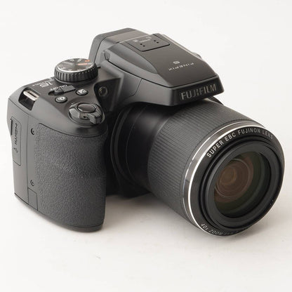 Fujifilm FinePix S8200 (Black) - Filem.sg