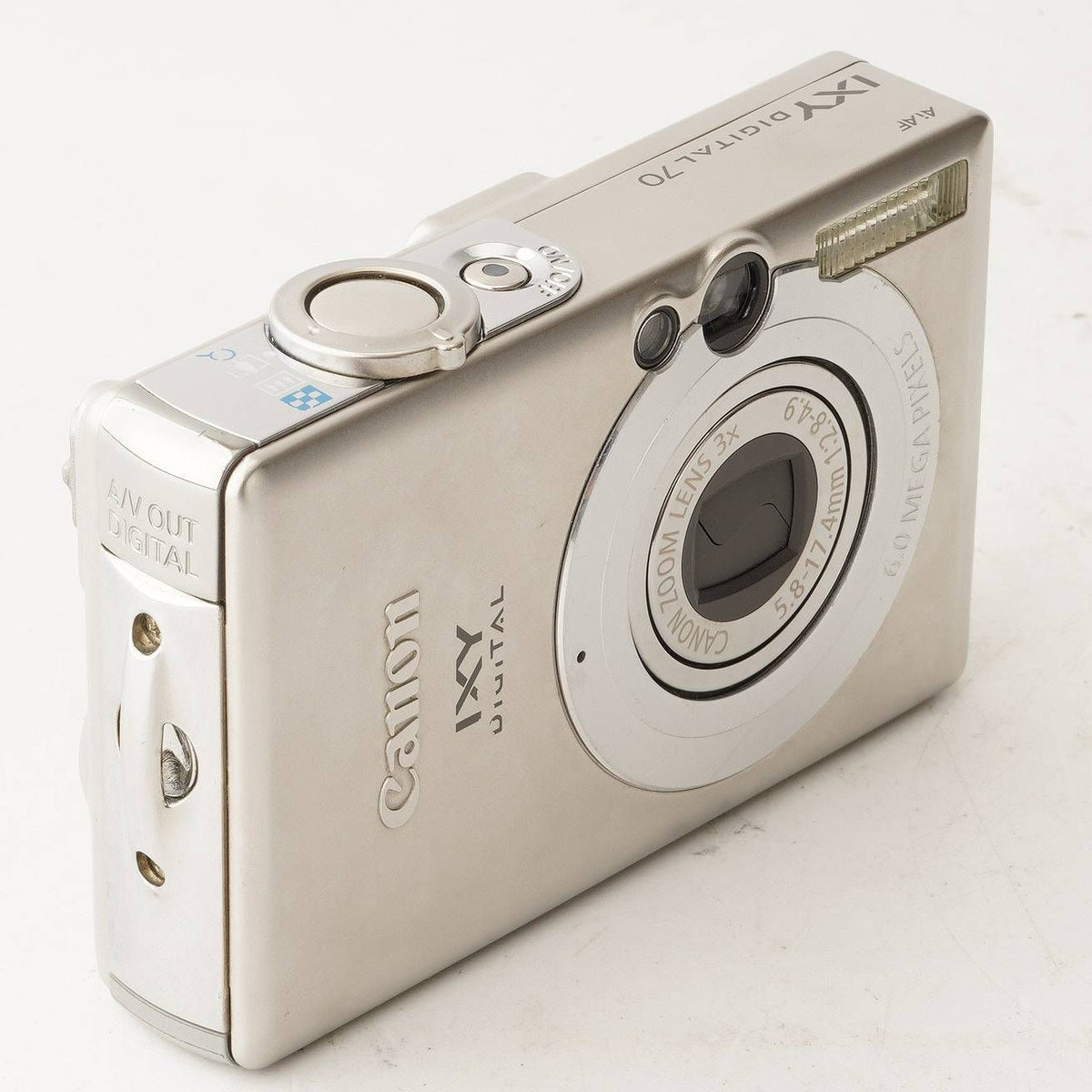 Canon IXY Digital 70 (Silver) - Filem.sg