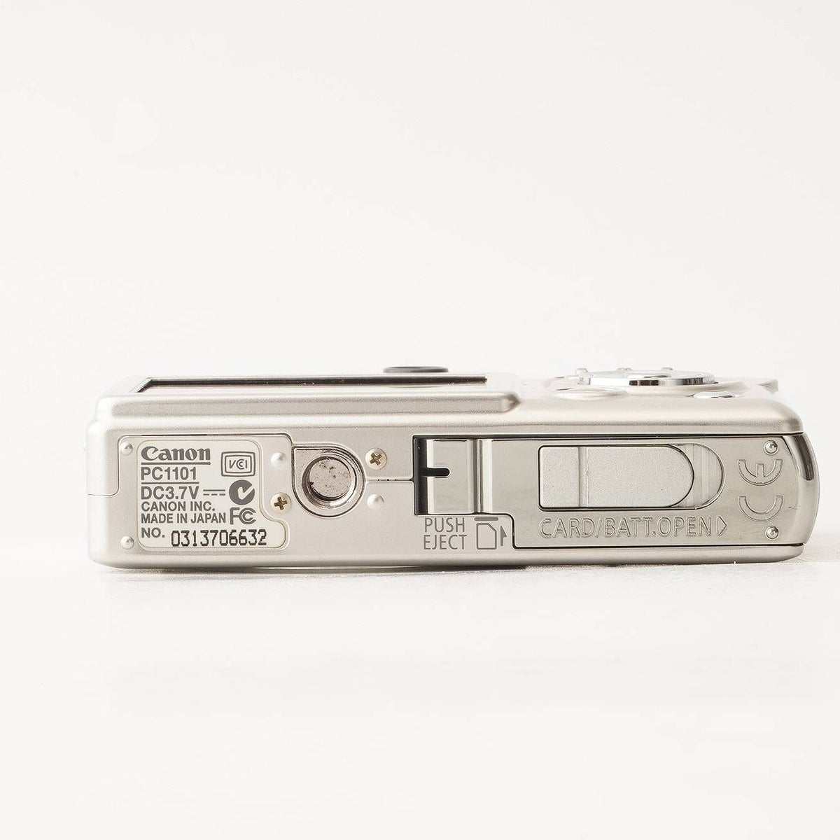 Canon IXY Digital 50 (Silver) - Filem.sg