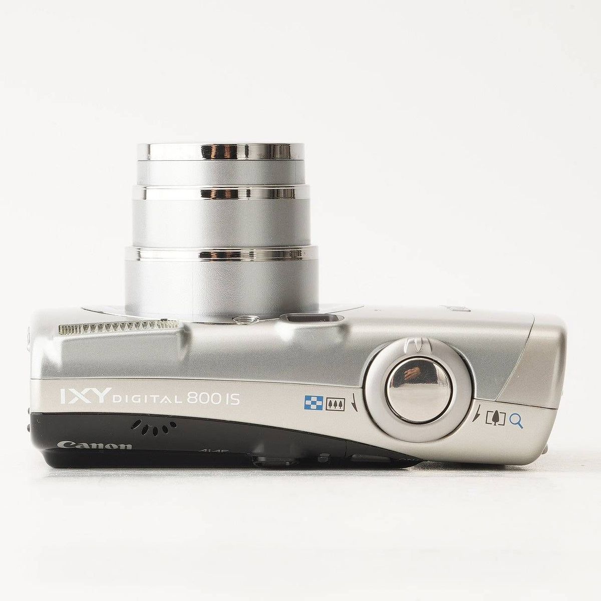 Canon IXY Digital 800 IS (Silver) - Filem.sg