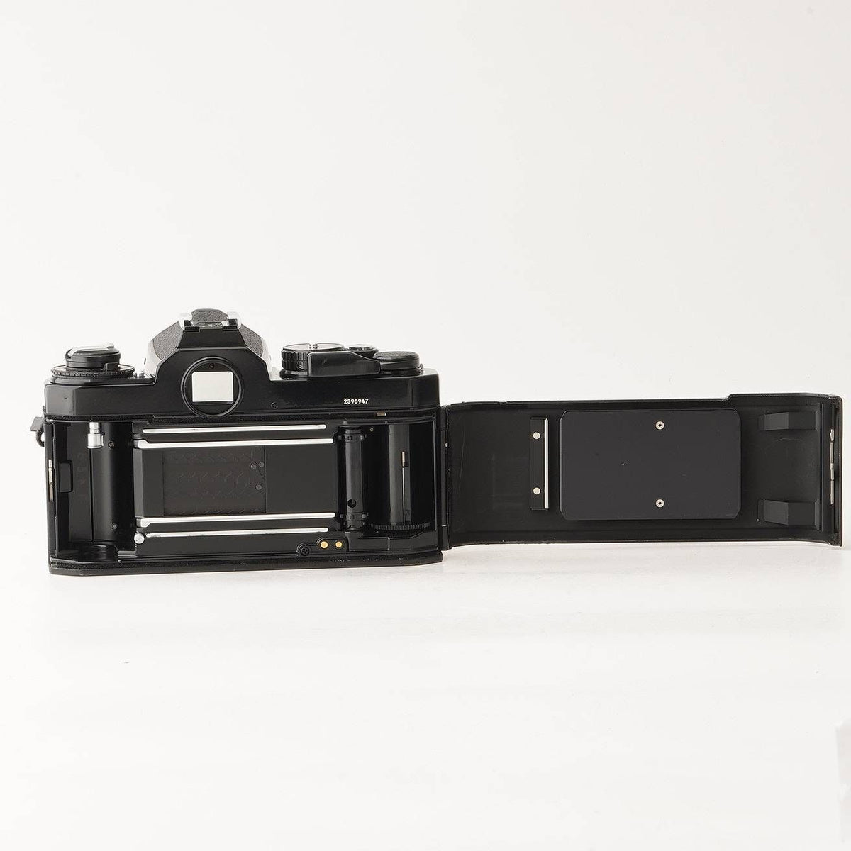 Nikon FE2 (Black) - Filem.sg