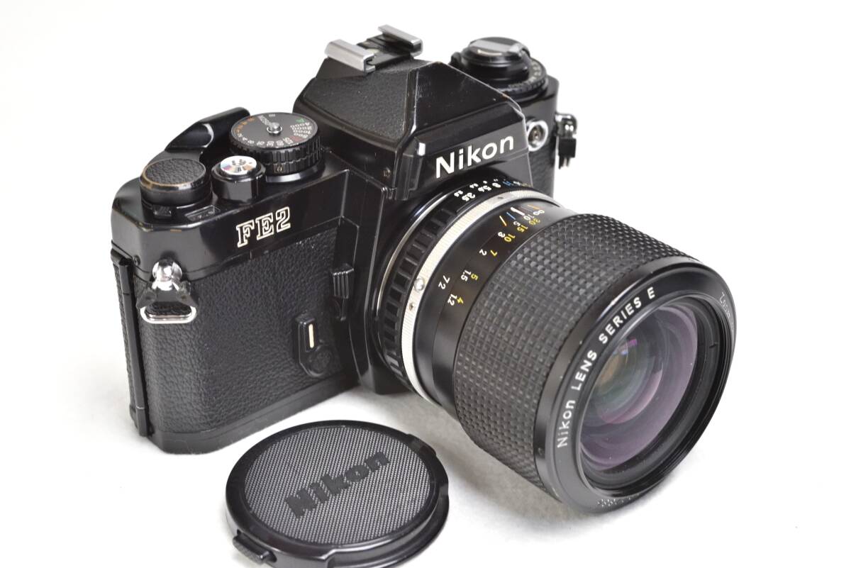 Nikon FE2 (Black) with Series E Zoom